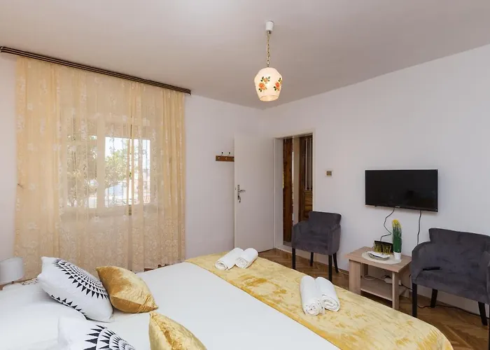 Sunset Bay Dubrovnik